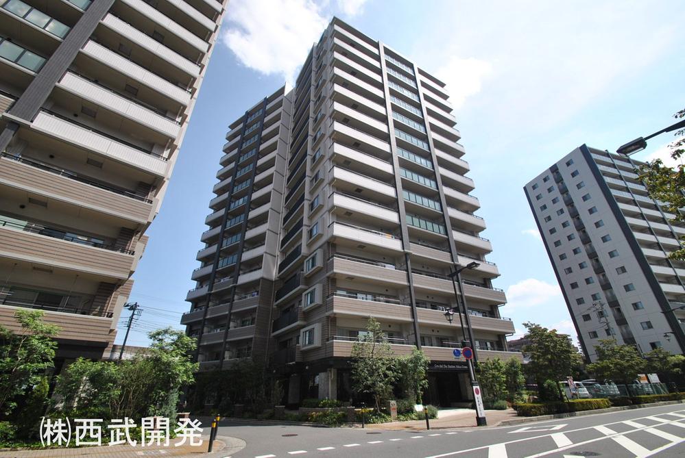 Local appearance photo. Local (August 2013) Shooting