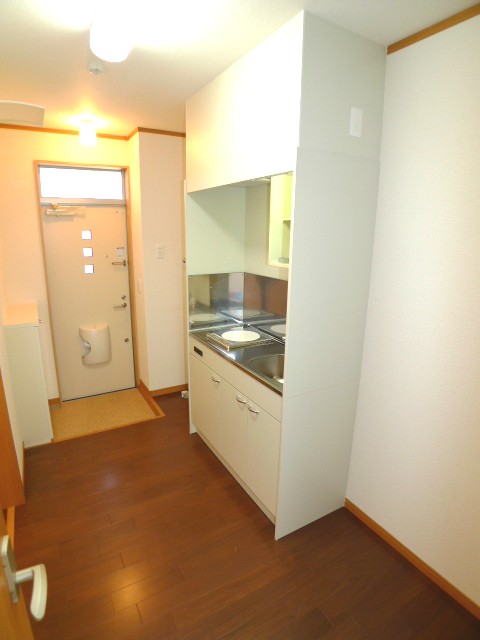 Other room space. Spacious kitchen space