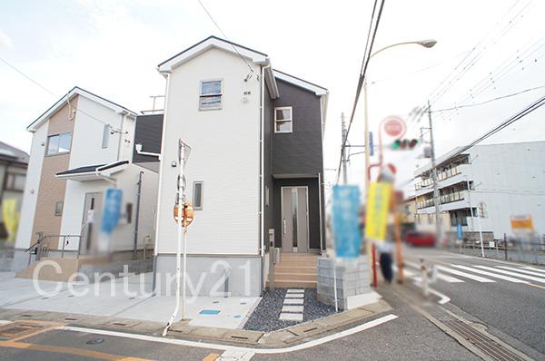 Local appearance photo. Local (10 May 2013) Shooting Building 2