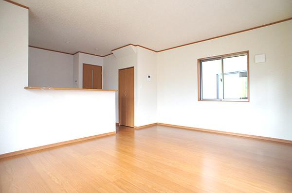 Living. Indoor (10 May 2013) Shooting Building 2