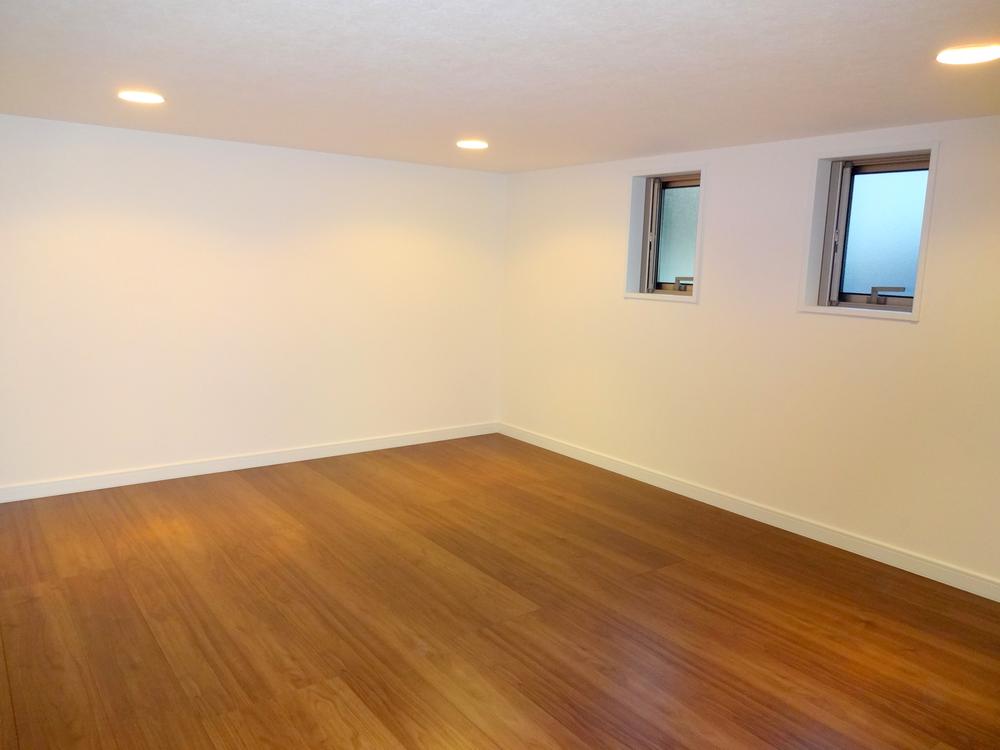 Receipt. Indoor (11 May 2013) Shooting