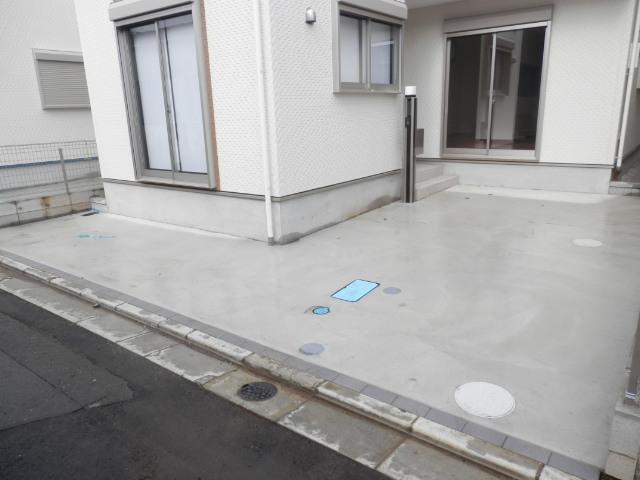 Local appearance photo. Local (12 May 2013) Shooting