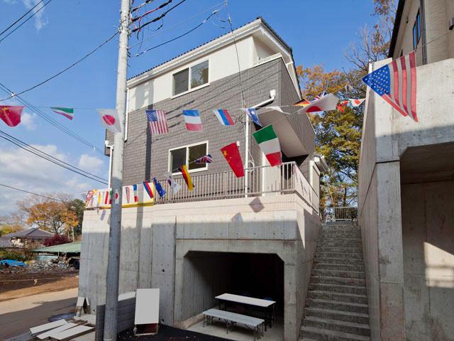 Local appearance photo. Local 7 Building (November 2013) Shooting