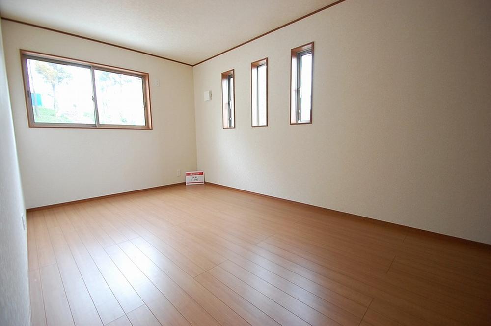 Non-living room.  ☆ The main bedroom of 7.5 tatami size (3 Building) ☆ 