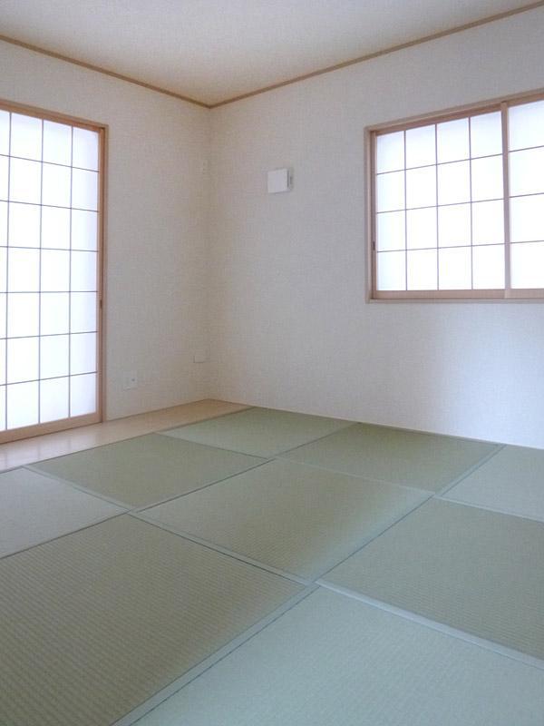 Non-living room. Building 3 Living 5.2 Pledge of Japanese-style next.