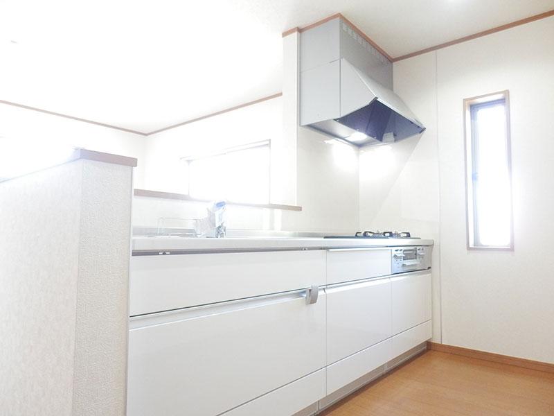 Kitchen. Building 2 kitchen