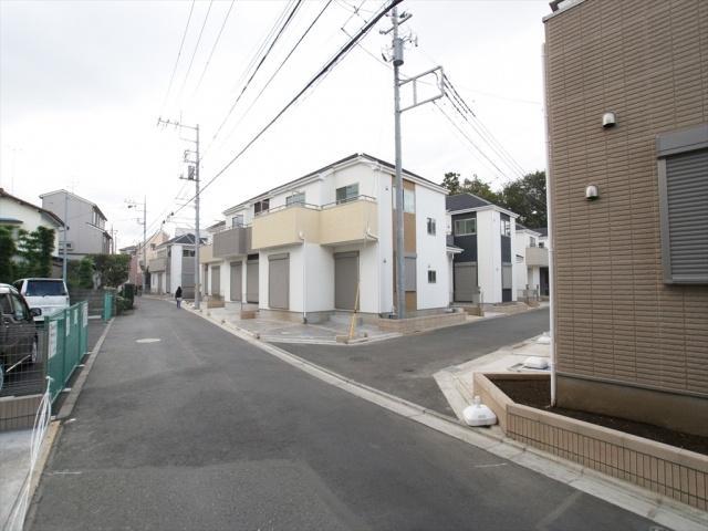 Local photos, including front road. Car space two possible (except for stage II 1 Building)