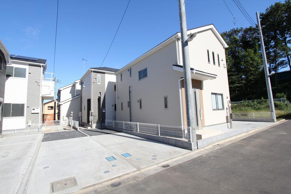 Local appearance photo. 5 Building (October 11, 2013) Shooting