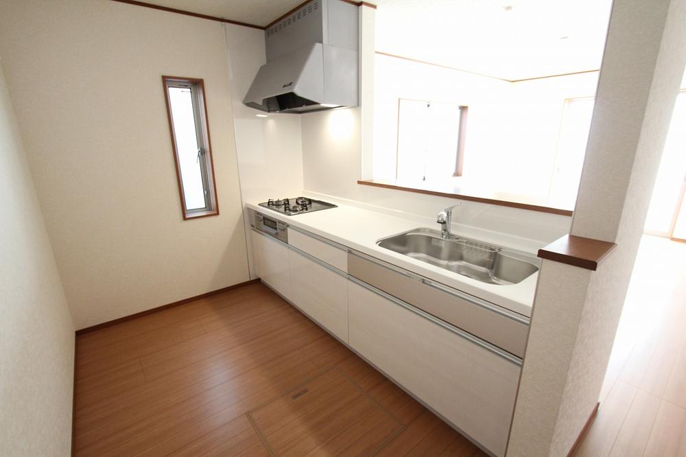 Kitchen. 5 Building (October 11, 2013) Shooting