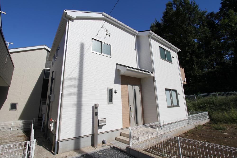 Local appearance photo. 6 Building (October 11, 2013) Shooting