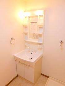 Washroom.  ◆ There and convenient shampoo dresser with ◆