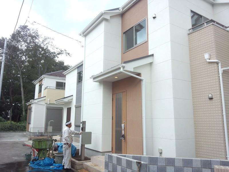 Local appearance photo. Local (10 May 2013) Shooting