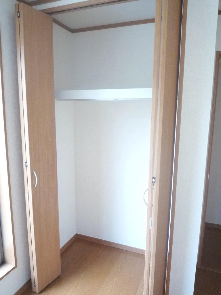 Non-living room. Western-style housing: 1 Building 2013 October