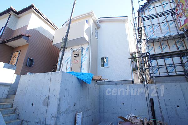 Local appearance photo. Local (11 May 2013) Shooting Building 2