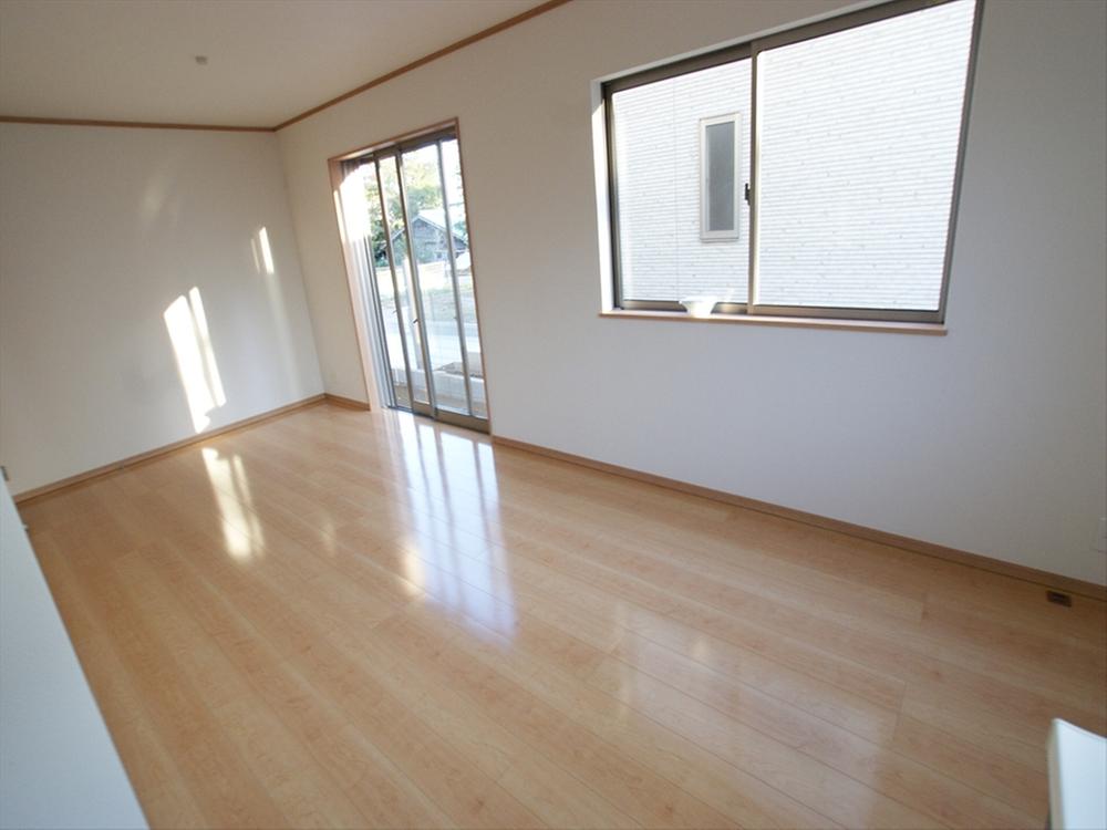 Living. <G Building>