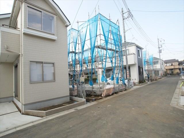 Local photos, including front road. Recommended for family, Ishigami 2-chome second child amusement to about 300m