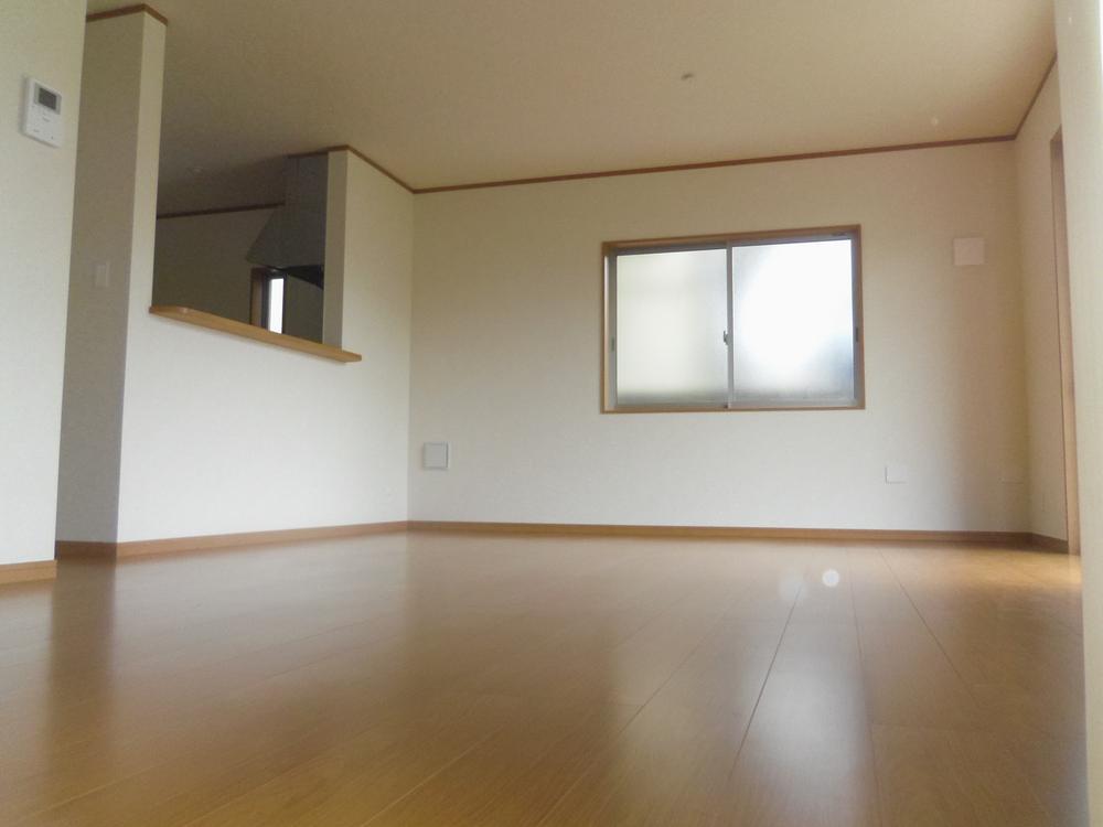 Living. Indoor (12 May 2013) Shooting