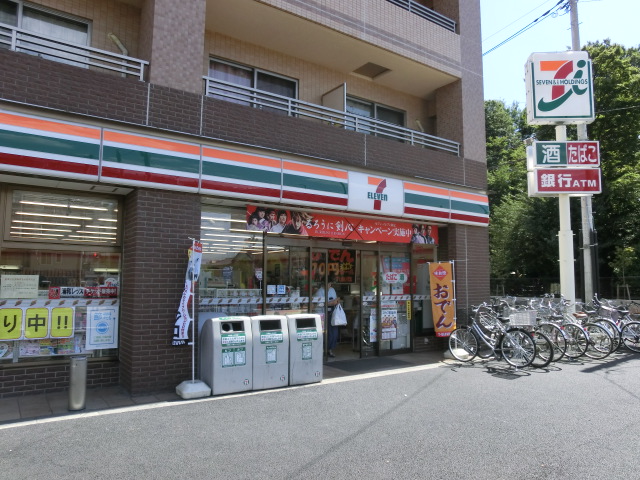Convenience store. Seven-Eleven Niiza Shinbori 3-chome (convenience store) to 200m