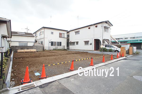 Local photos, including front road