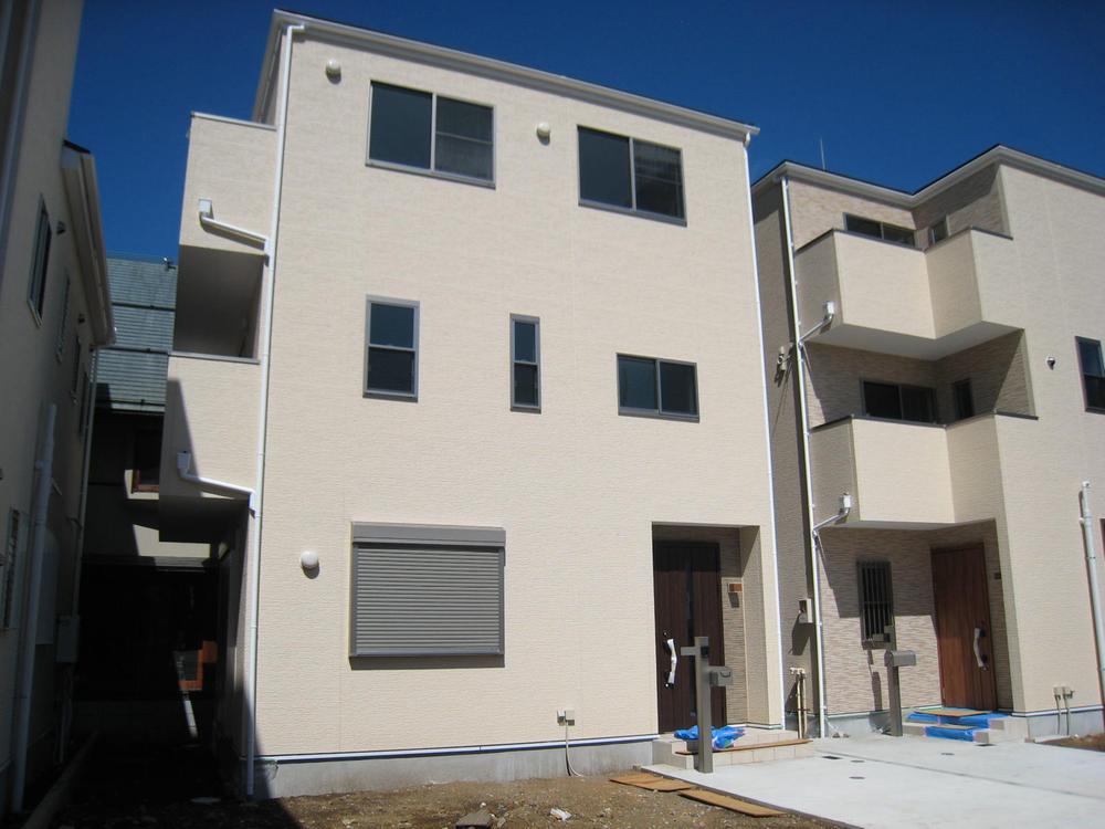 Local appearance photo