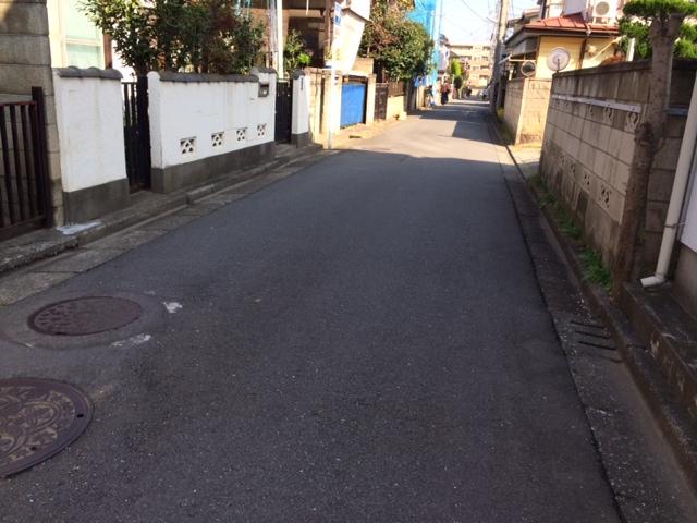 Local photos, including front road. Local (11 May 2013) Shooting