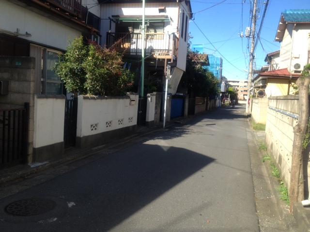 Local appearance photo. Local (11 May 2013) Shooting