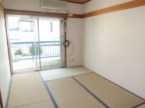 Living and room. The ・ Japanese-style room!