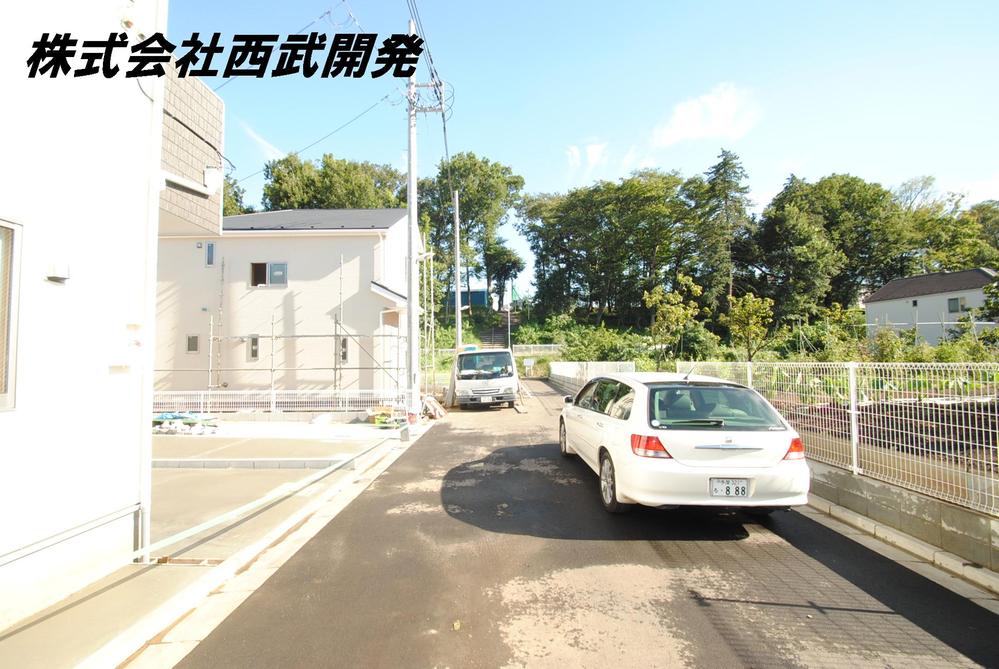 Local photos, including front road. Local (September 2013) Shooting