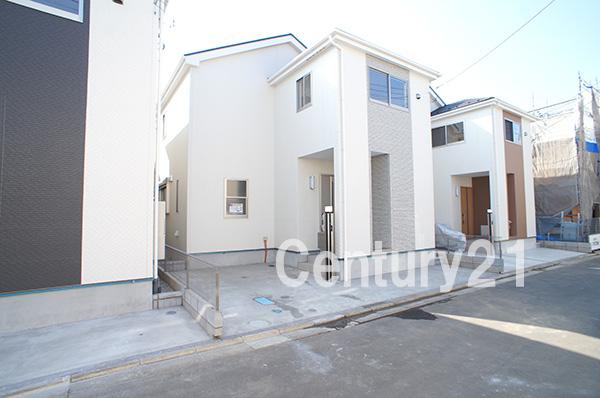 Local appearance photo. Local (11 May 2013) Shooting 12 Building