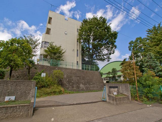 Junior high school. Okegawa Municipal Okegawa 830m to West Junior High School