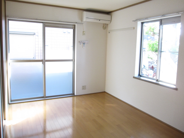 Living and room