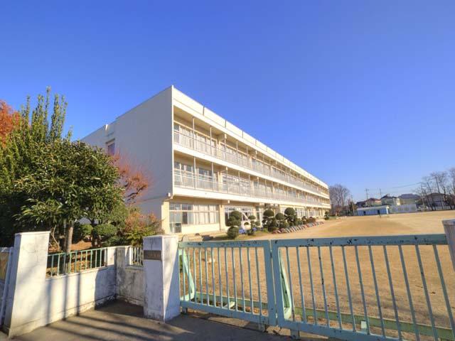 Primary school. Okegawa Nishi Elementary School 600m to