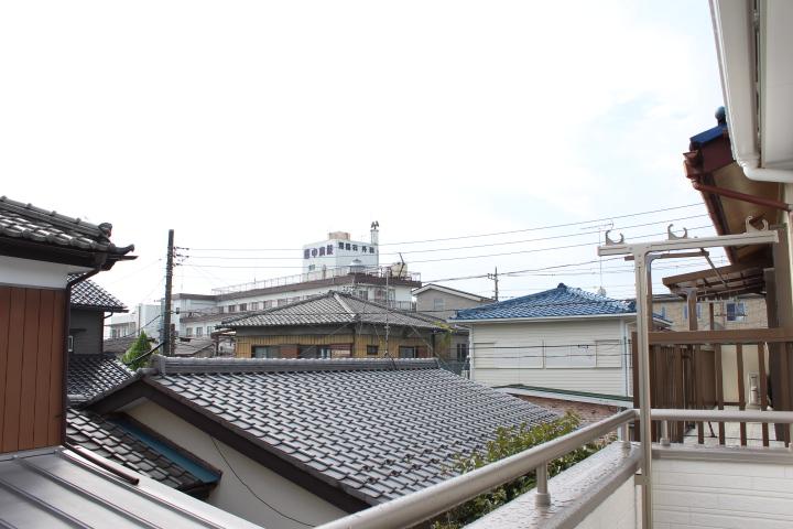 View photos from the dwelling unit. West direction of view from the local. Tanaka hospital you will see. (At 2013 November 4, 10) shooting