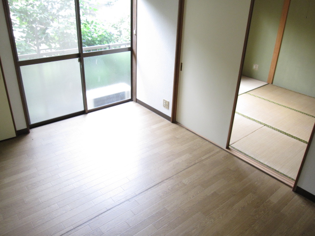 Living and room