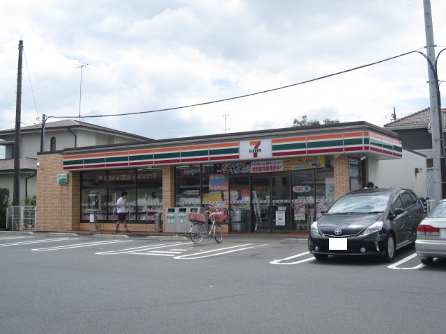 Convenience store. Seven-Eleven Ageo up shop until the (convenience store) 413m