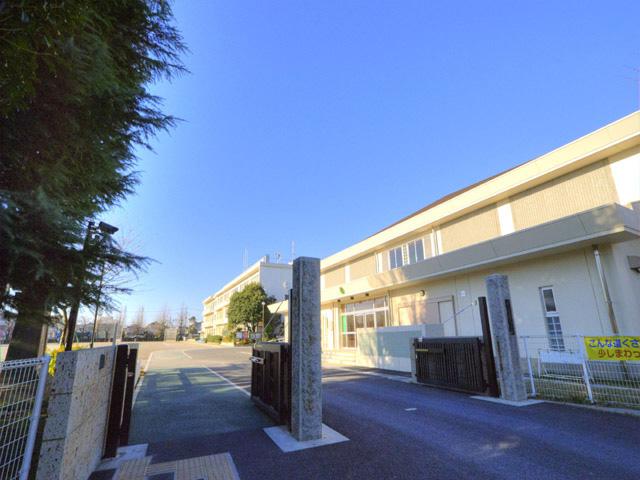 Primary school. Okegawa until elementary school 430m