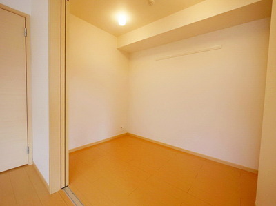 Other room space. The completed is the same type of photo