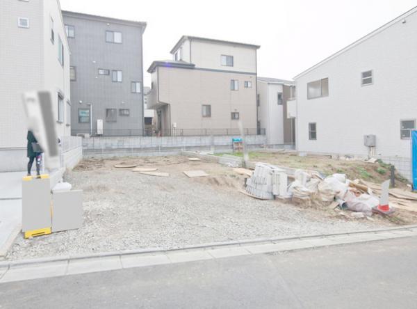 Local photos, including front road