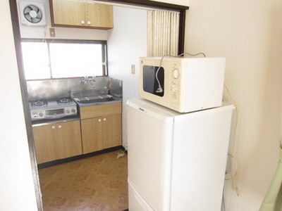 Kitchen. microwave ・ It comes with a refrigerator!