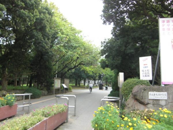 park. 520m until Kitaurawa park