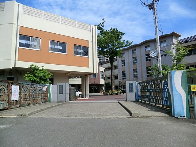 Junior high school. 1143m until the Saitama Municipal Yono Higashi Junior High School