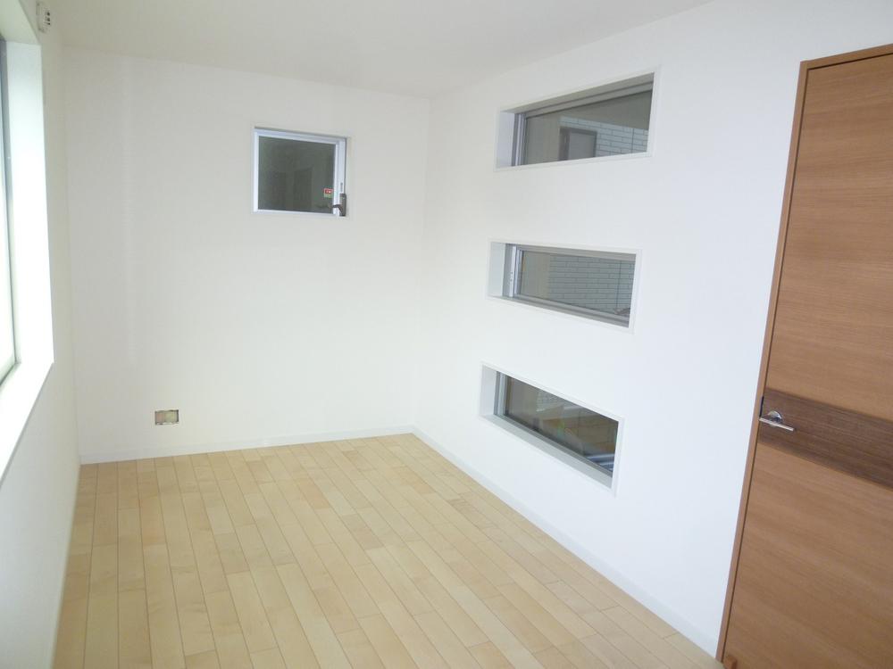 Non-living room. 2013, May 17, 2006 shooting