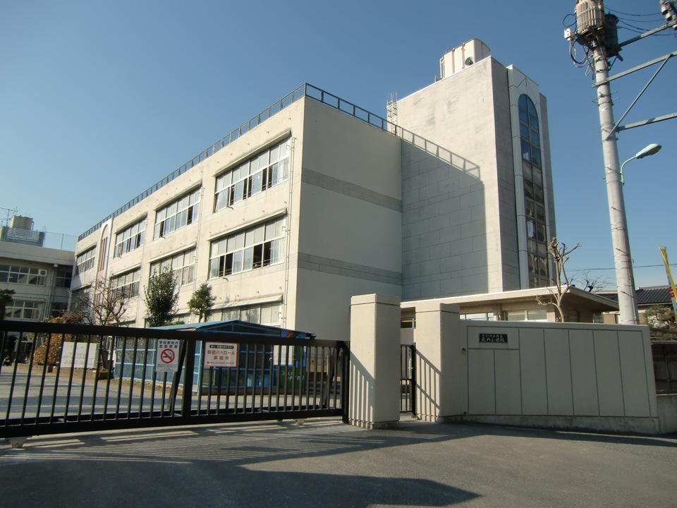 Primary school. 480m until the Saitama Municipal Odo Elementary School
