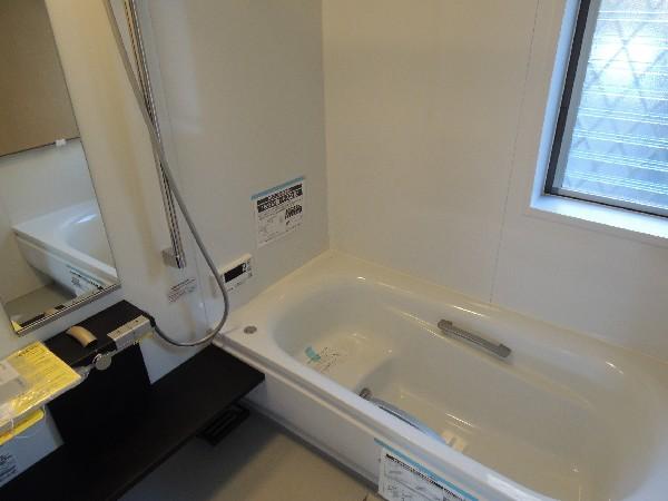 Bathroom. 1 pyeong type bathroom of refreshing colors