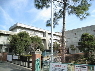 Primary school. Suzuya 250m up to elementary school (elementary school)