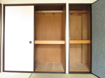 Other Equipment. Japanese-style storage