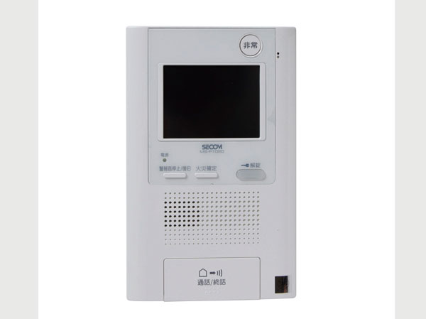 Security.  [Hands-free intercom with color monitor] Easy to respond with hands-free, You can check the record of the visitors of the voice message at the time of absence.