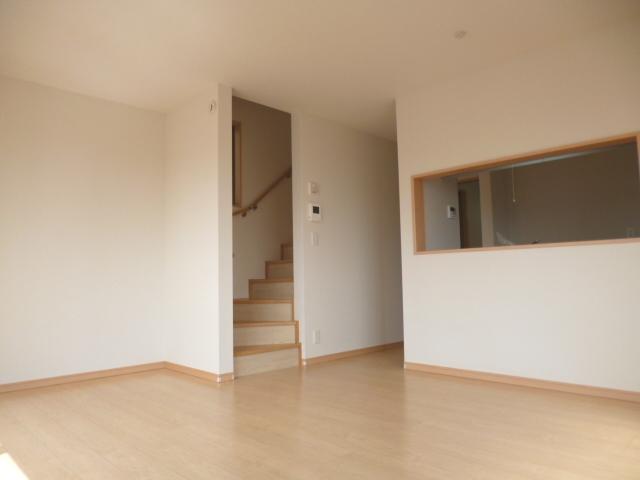 Living. Building 3: Indoor (August 2013) Shooting