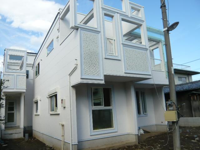 Other local. B Building _4180 ten thousand! A ・ B Building gradient ceiling in the sense of openness There you happy spacious living room (B Building 19.2 Pledge C Building 18 Pledge) is a bright white appearance with all Building floor heating