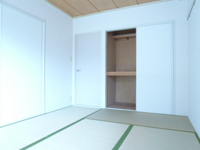 Living and room. 6 Pledge of Japanese-style room